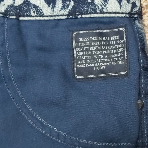 Jean's skirt - Picture 3 of 3